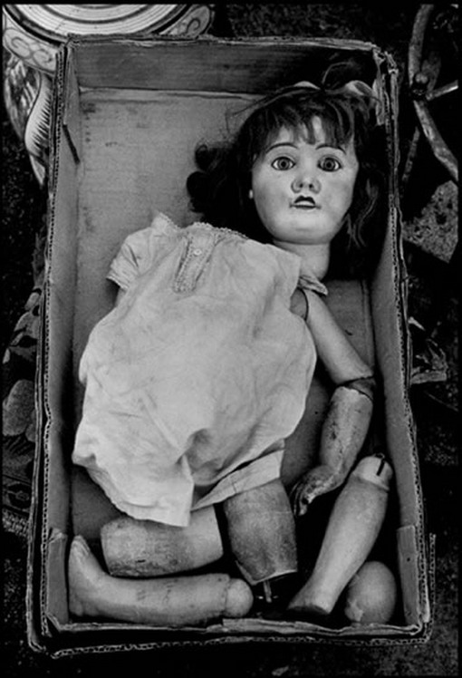 Frank Horvat, "Broken Doll" (1958)
